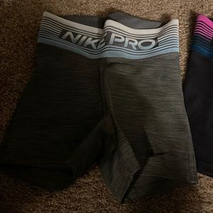 Nike Pro